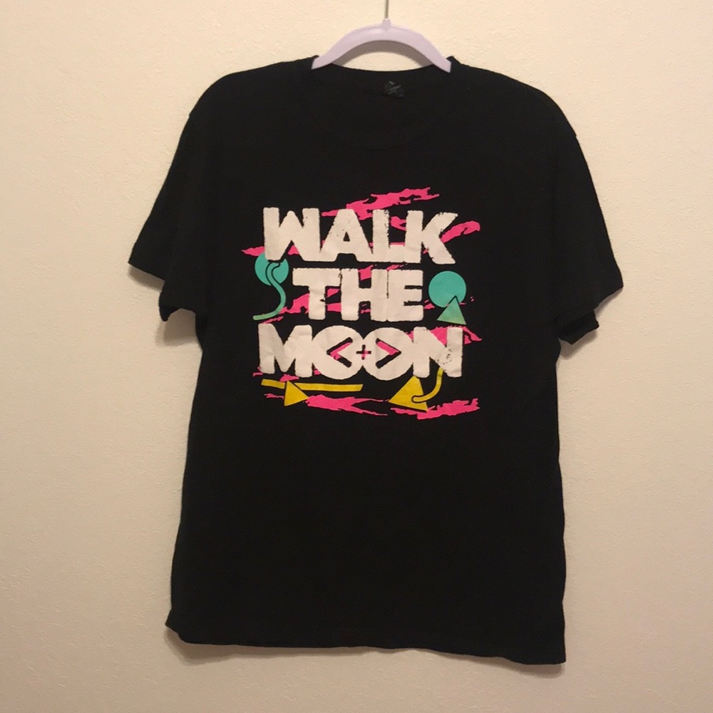 Walk The Moon band tee size large